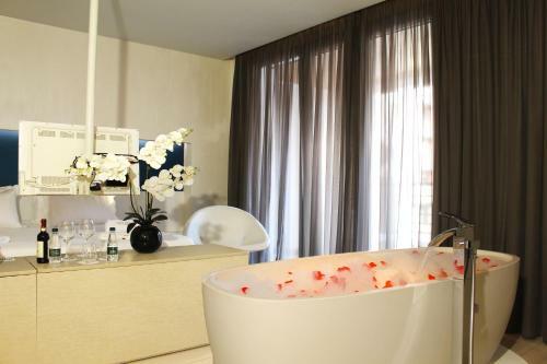 Aparthotel Lake Drive Rooms&apartments