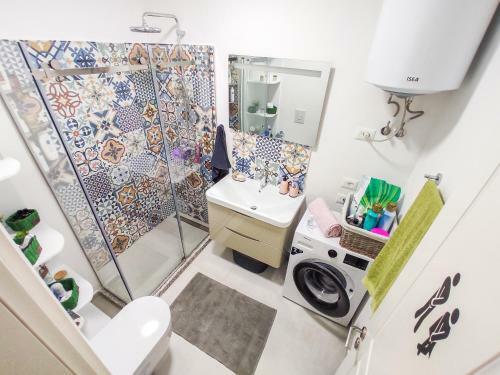 New Bazaar Stylish Apartment In Tirana?s Heart