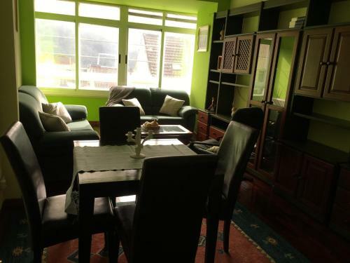 Apartamento Duplex Rosalia de Castro. Ribadavia