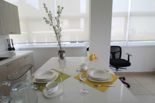 Boutique Apartment Downtown 707 Two Bedrooms