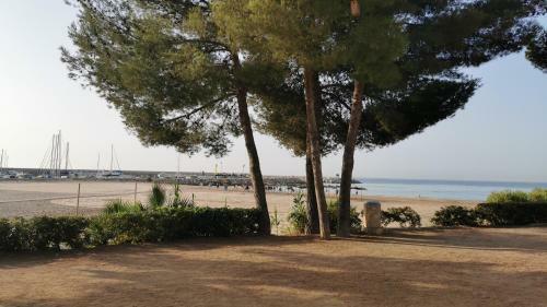 Apartamento Port de Roda de Bara -roc Sant Gaieta