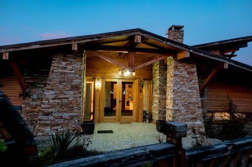 Villa Luxury Houses In Dobrinishte