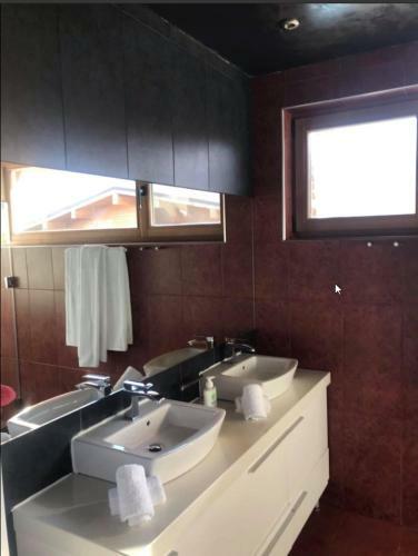 Villa Luxury Houses In Dobrinishte