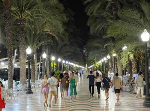 Stunning 2 Bed Apartment Murcia Murcia Spain