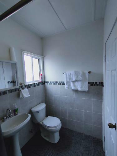 2-bedroom Apartment Centrally Located, Near Us Consulate