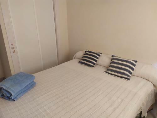 Acogedor Apartamento A 100 M. de Pinares Y Playa