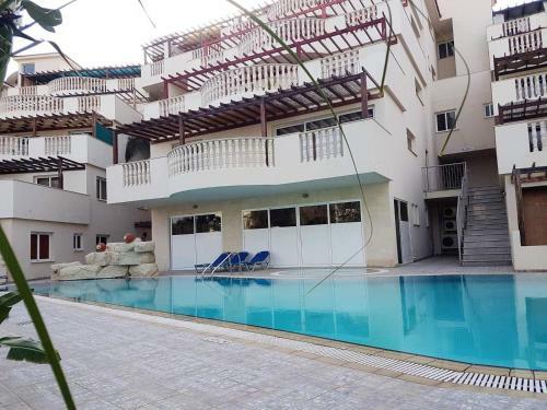 Newly Remodelled Apartment, Pool, Sauna And Gym