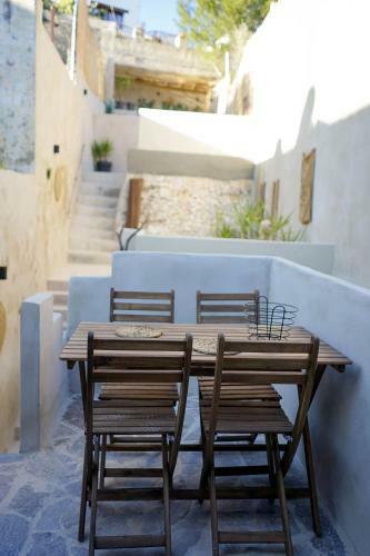 Ronda Center Apartments With Pool