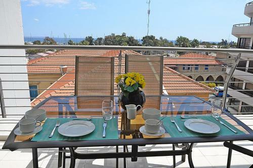 Nicolaides Sea View Apartments