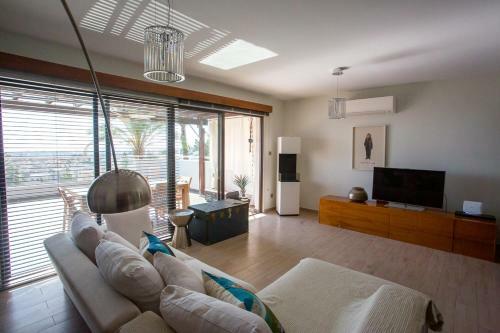 Apartamento Penthouse Duplex Overlooking The Mediterranean