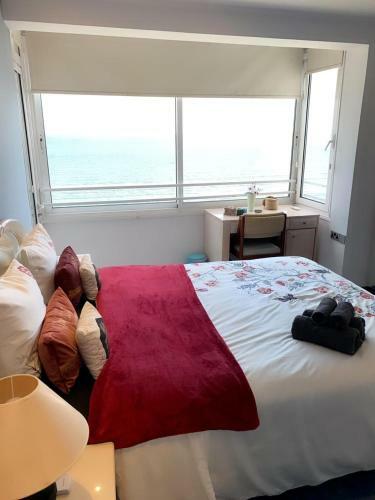 Apartamento Larnaca Seaview Rooms