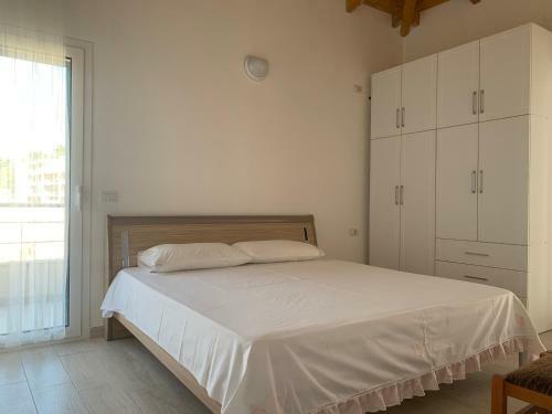 Apartamento Olympe Mavrov�