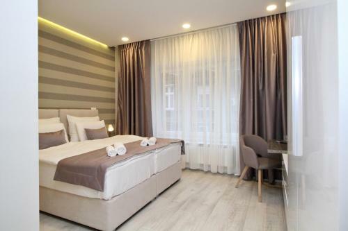 Hostal Platinum Rooms