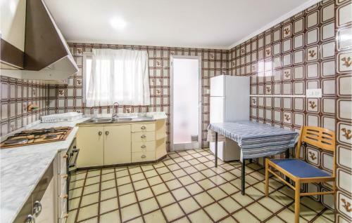 Four-bedroom Apartment In Sagunto