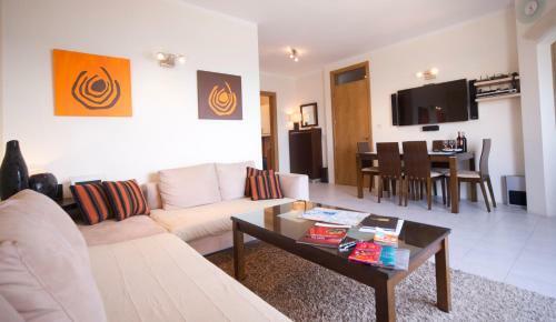 Apartamentos Ascot By The Sea