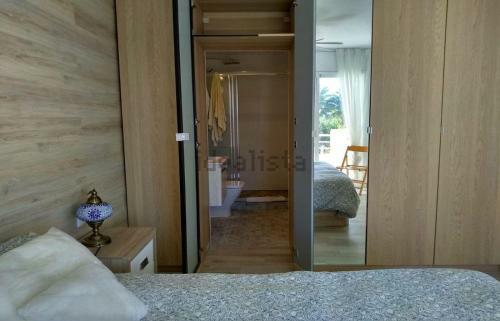 Apartamento Primera Linea de Mar Con Piscina