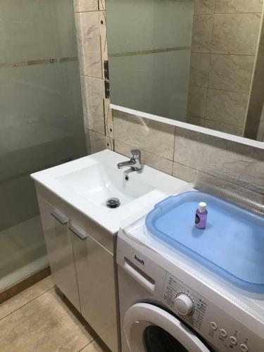 Yumbo Beach Apartment 2 With High Speed Free Internet