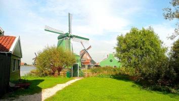 Zaan Inn Hotel
