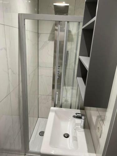 Beautiful New Apartment