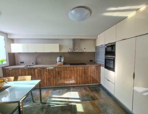Apartamento Lux Home Marina Casares Beach