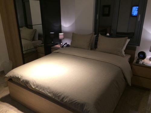 Kennedy Deluxe Suites