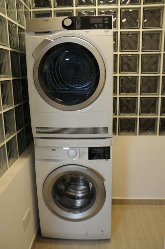Kennedy Deluxe Suites