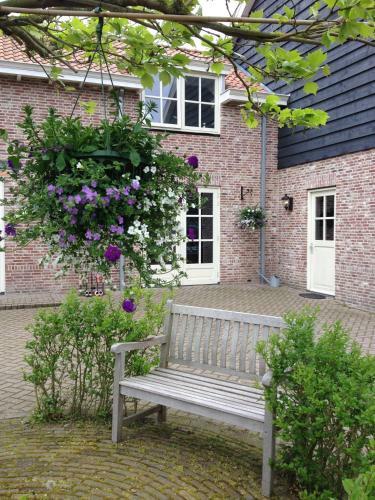 Hotel Hof Van Renesse / Pension Lockershof