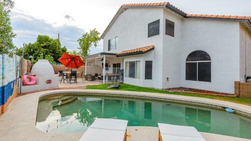 Mission Style 5 Br Home, 5 Min To Downtown Gilbert Heated Pool