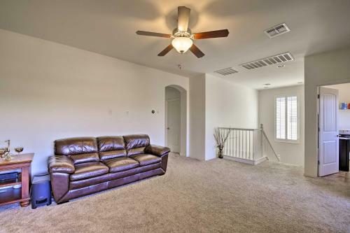 Classy Gilbert House With Private Yard And Patio!