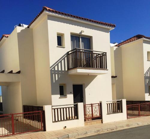 Menelaos Villa 9