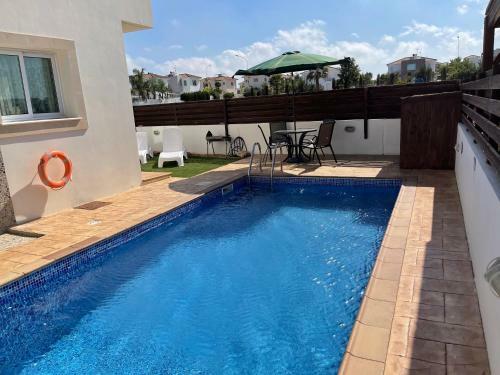 Beautiful Villa With Pool In Ayia Triada Cyprus