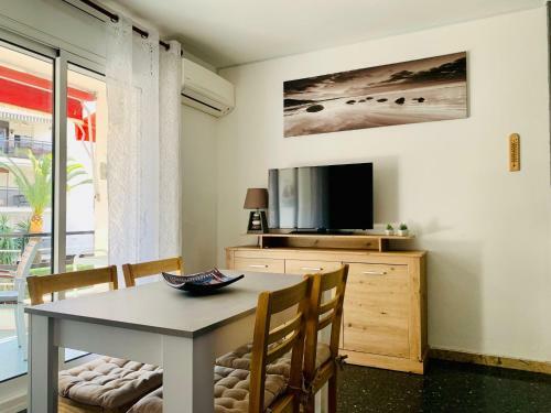 Apartamento Book Alexis II Salou