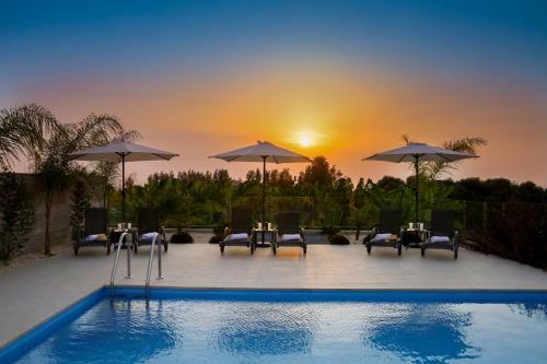 Sophia's Seaview Luxury Villas