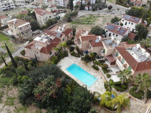 Top Seaview Apartment In Peyia
