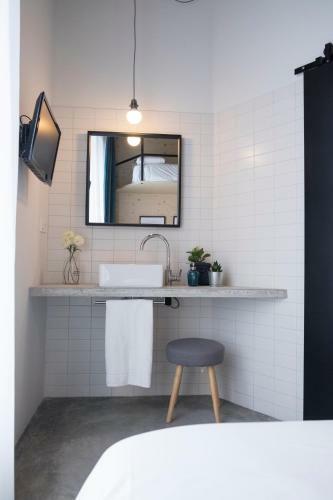 Hostal Talo Urban Rooms