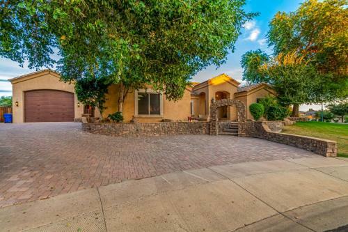 70th Mesa Home