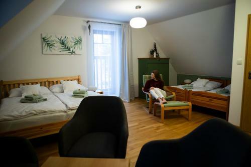 Hostal Vila Apalucha49 ?eladn� - 12 Osob
