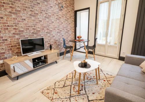 Apartamento ? Appart Balcon Confort Et Charmant ? Hyper Centre Agen - Netflix
