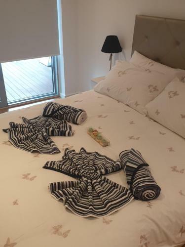 Ocean Village Apartment