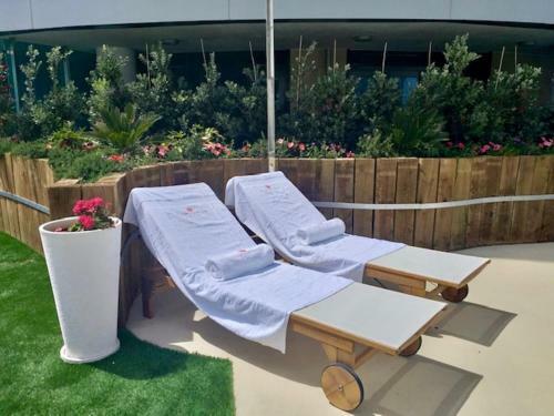 Luxury Ocean Spa Plaza Private Large 1 Bed Apartment