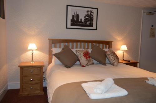 Posada The Crown Inn Hotel