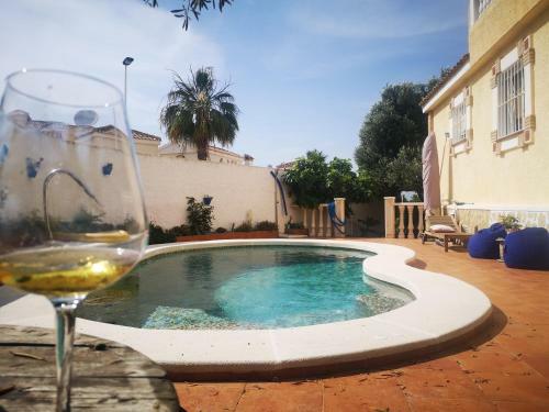 Family Villa With Private Pool