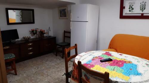 Casa De Pueblo ,sauca