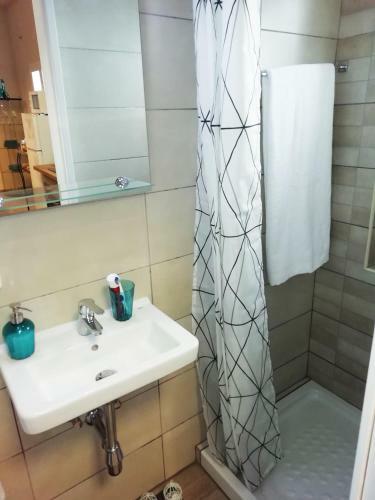 Comfortable Apartment Well Located In The North