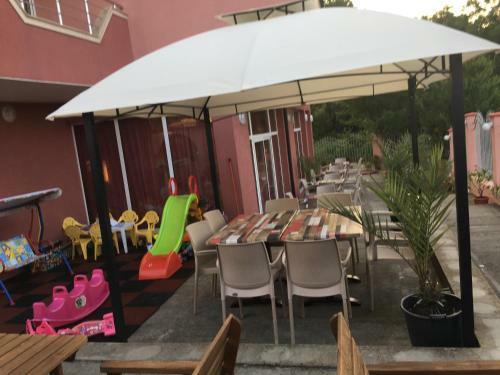 Hostal ????? ????? ???????