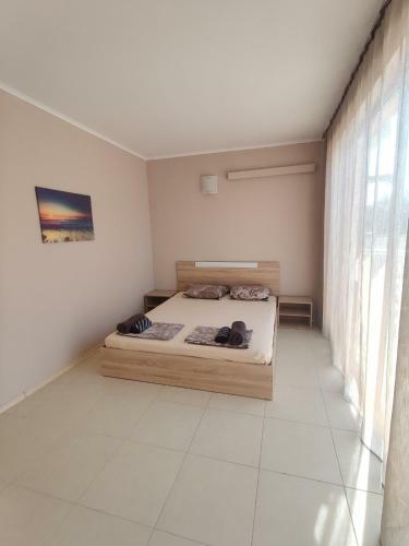 ?????????? ?????? / Sunset Apartment