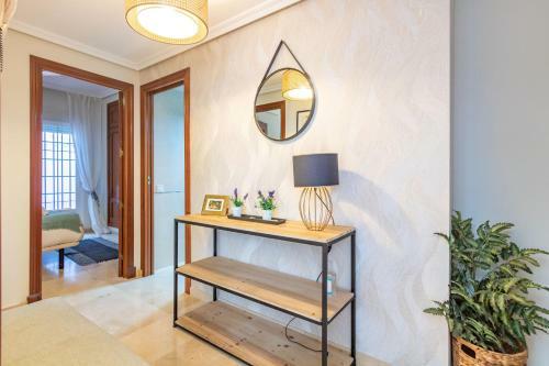 Apartamento San Jacinto Triana Deluxe By Valcambre