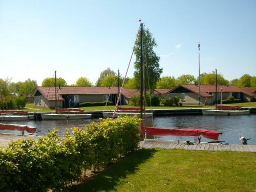 Holiday Home Watersportpark De Pharshoeke