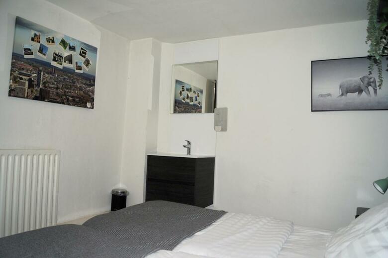 Albergue Herberg, Het Wapen Van Tilburg