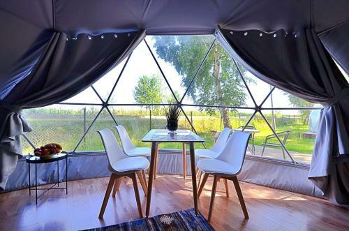 Slowly Glamping Osada Nad Wod?